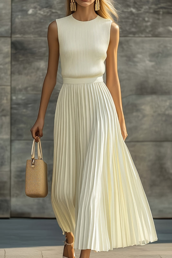 Veriazione Crew Neck Sleeveless Pleated Midi Dress